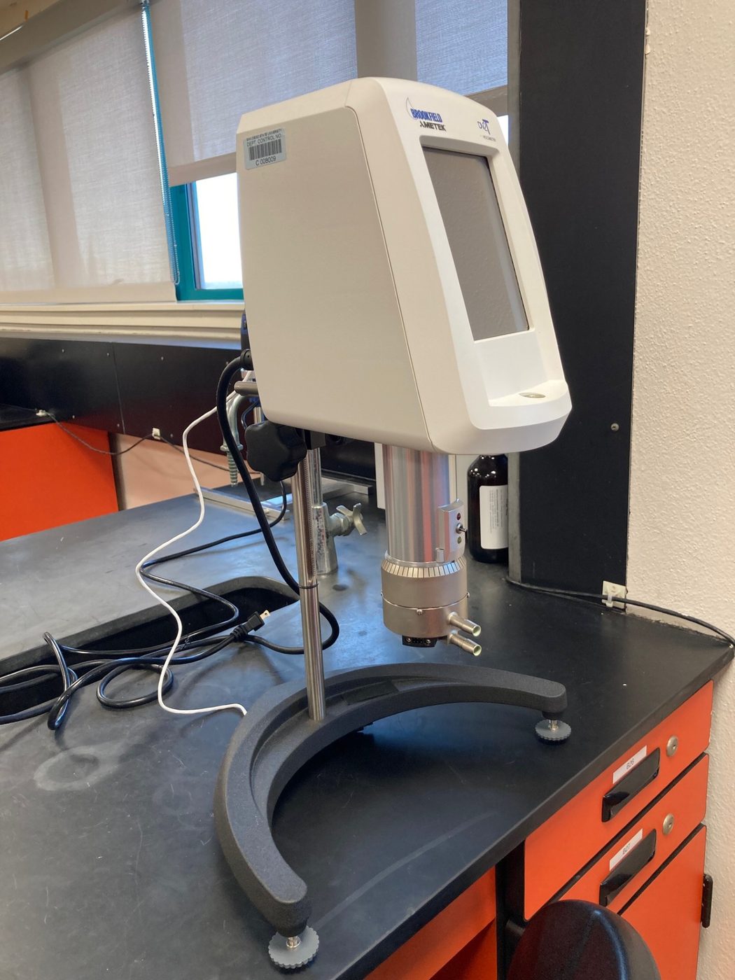 Brookfield AMETEK rotational viscometer in the Zhao Food Chemistry Lab.